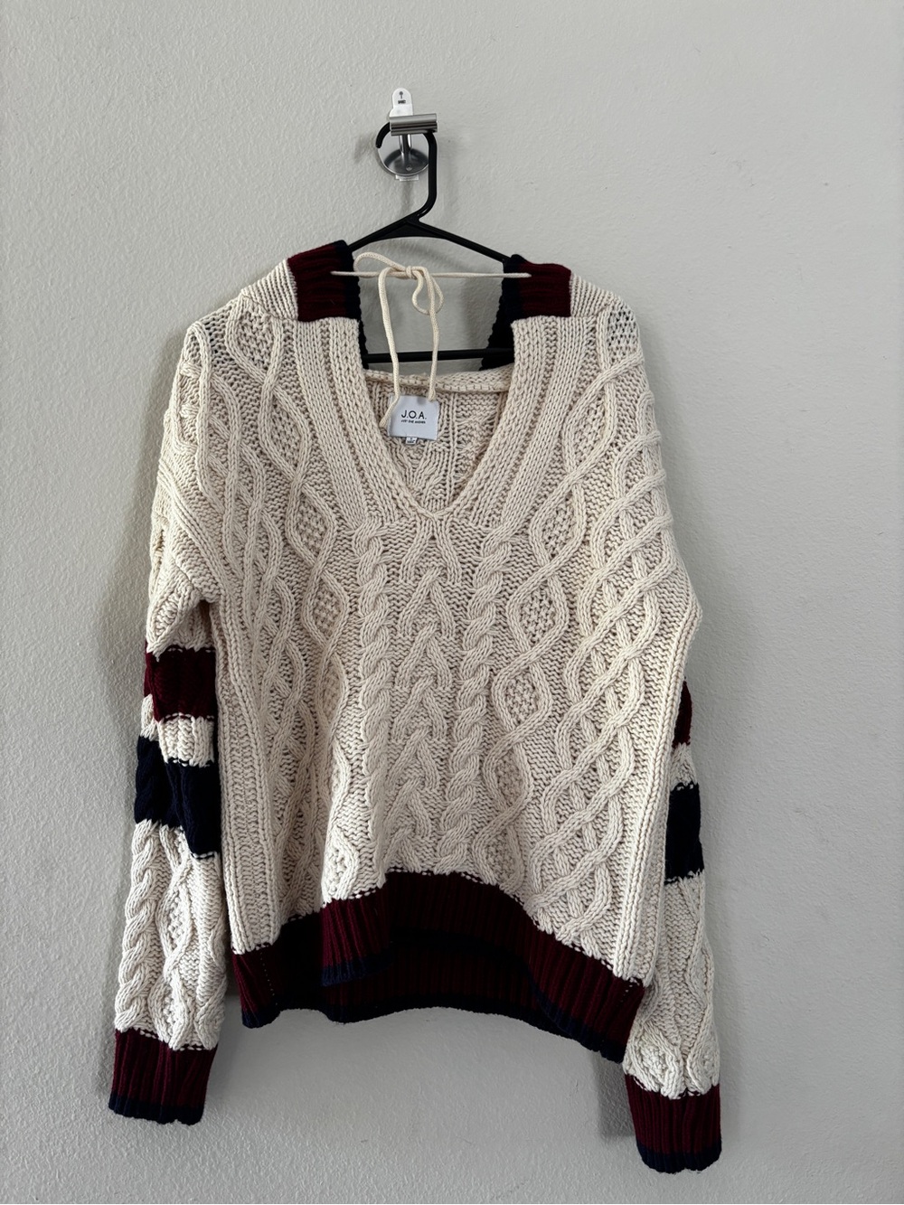 J.O.A. Cream Cable Knit V-Neck Sweater with Burgundy & Navy Accents